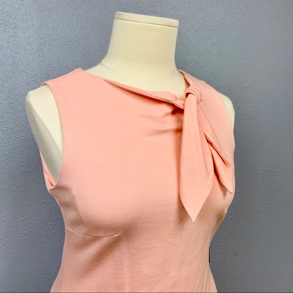 ⭐️sold ⭐️Eloquii Bodycon wiggle Dress in soft peach NWT 14 - Picture 3 of 7